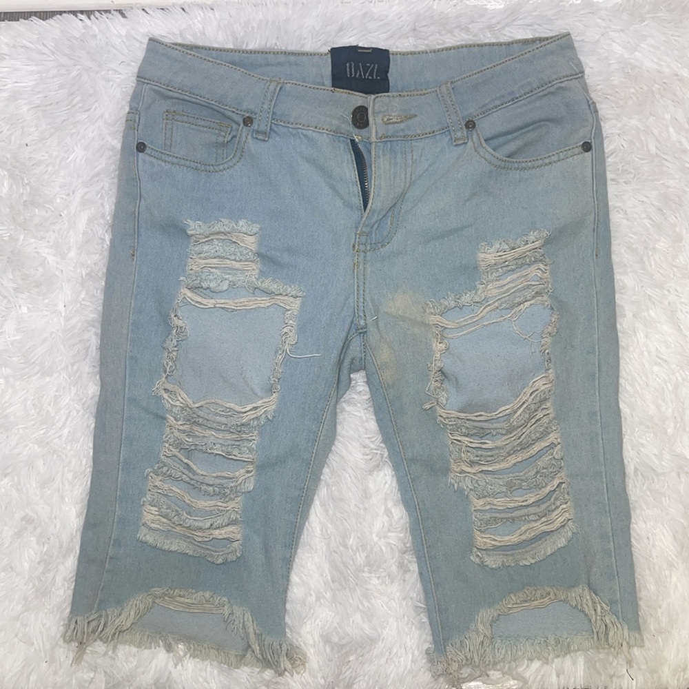 Distressed/Ripped Jeans Shorts 😍